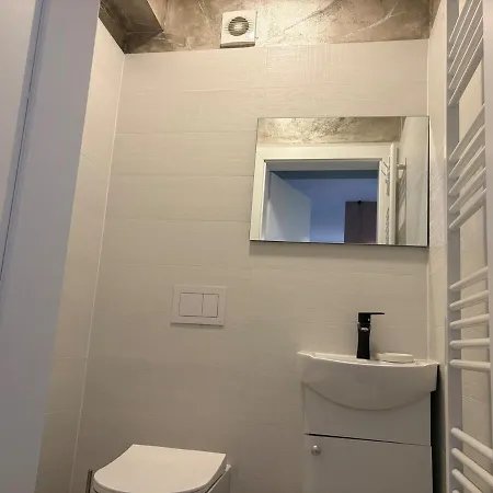 3 Modern Apartment
